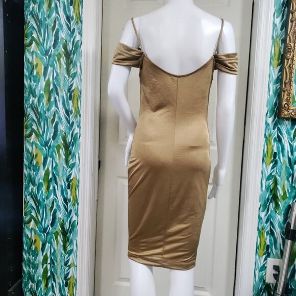 Mystic Los Angeles Sophisticated Glam Off-Shoulder Gold Bodycon Dress Small - Picture 4 of 8